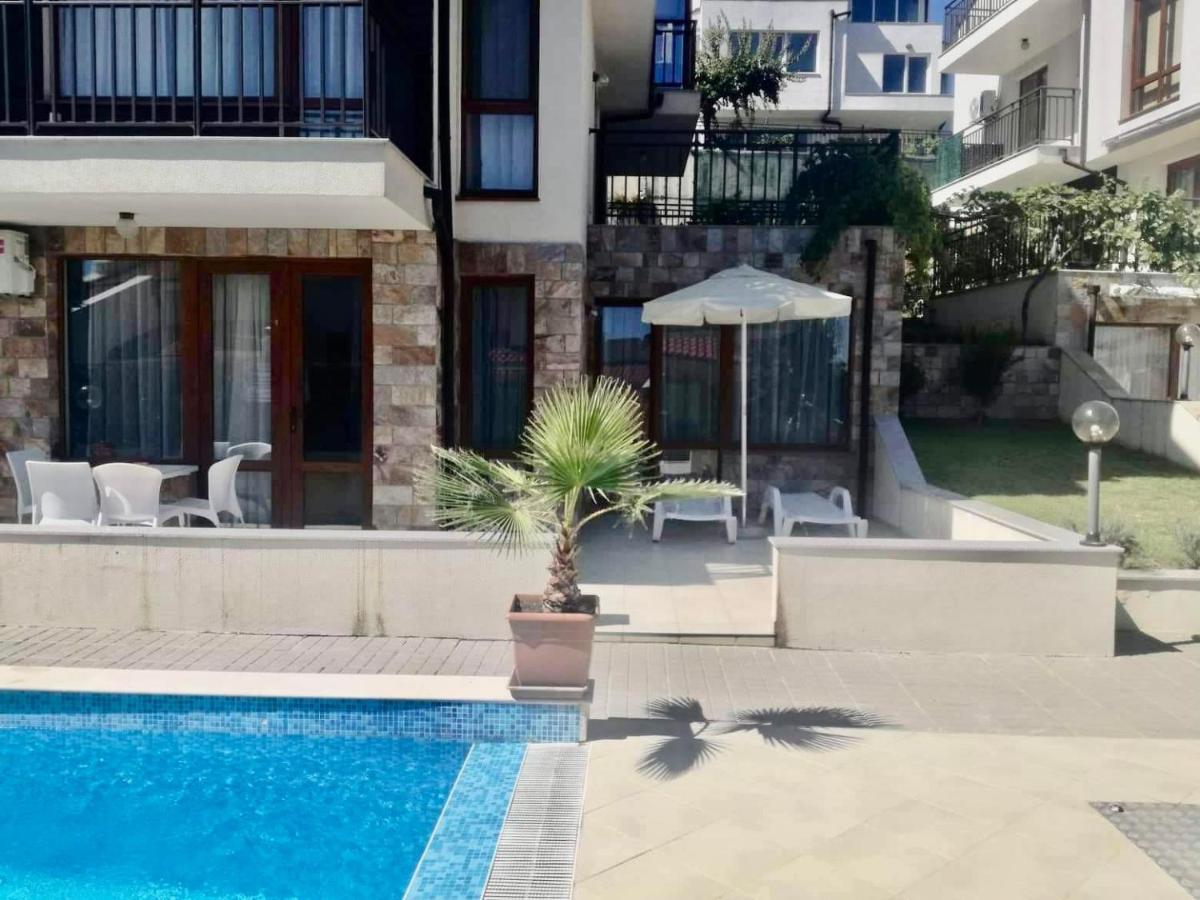 Apartments In Villas Apolon 索佐波尔 外观 照片