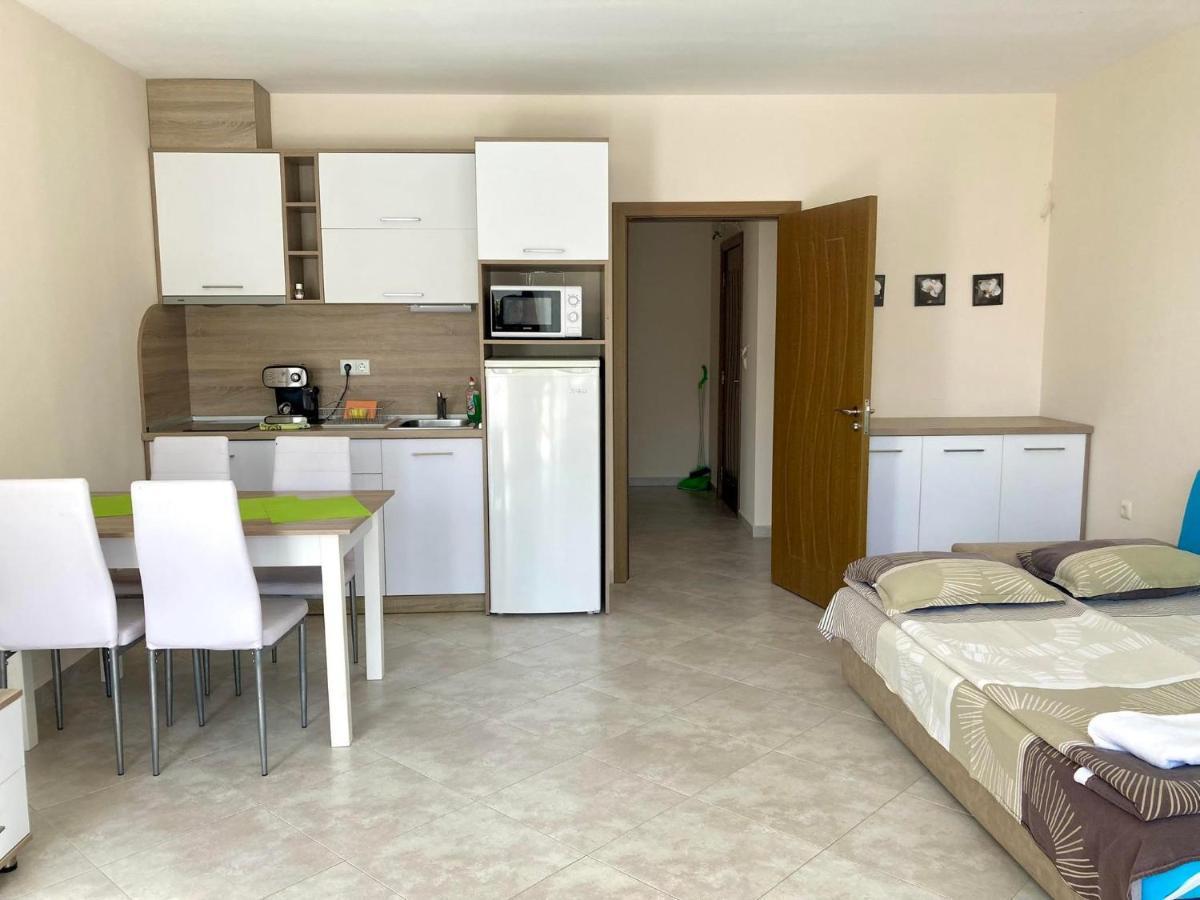 Apartments In Villas Apolon 索佐波尔 外观 照片